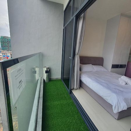 Kota Kinabalu City The Shore - Lucky 7 Homestay Esterno foto