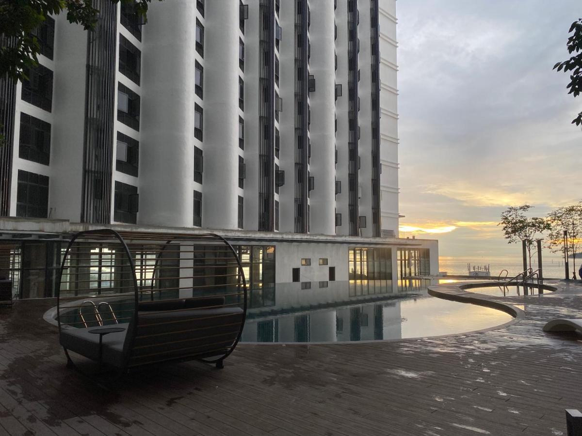 Kota Kinabalu City The Shore - Lucky 7 Homestay Esterno foto