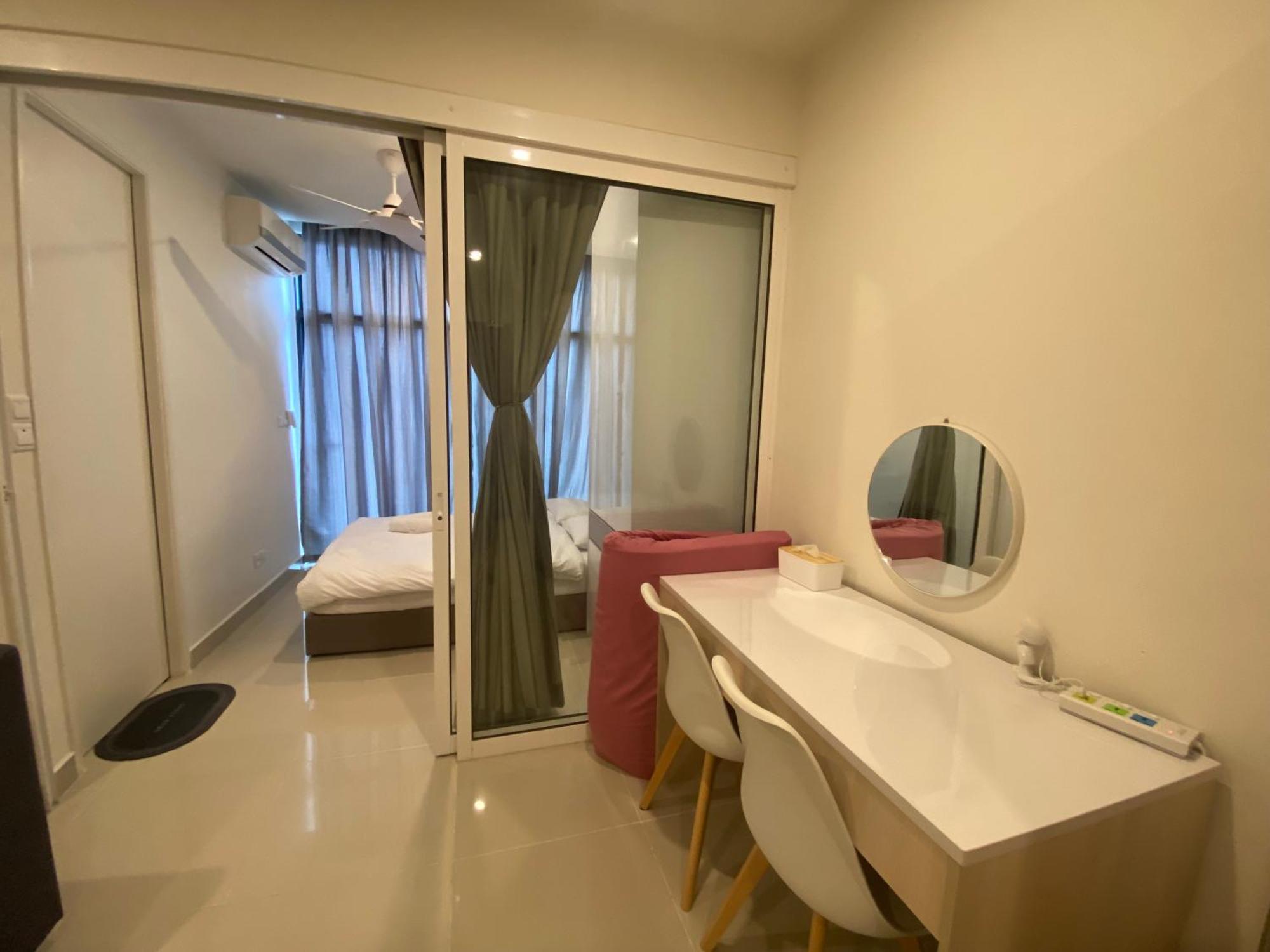 Kota Kinabalu City The Shore - Lucky 7 Homestay Esterno foto